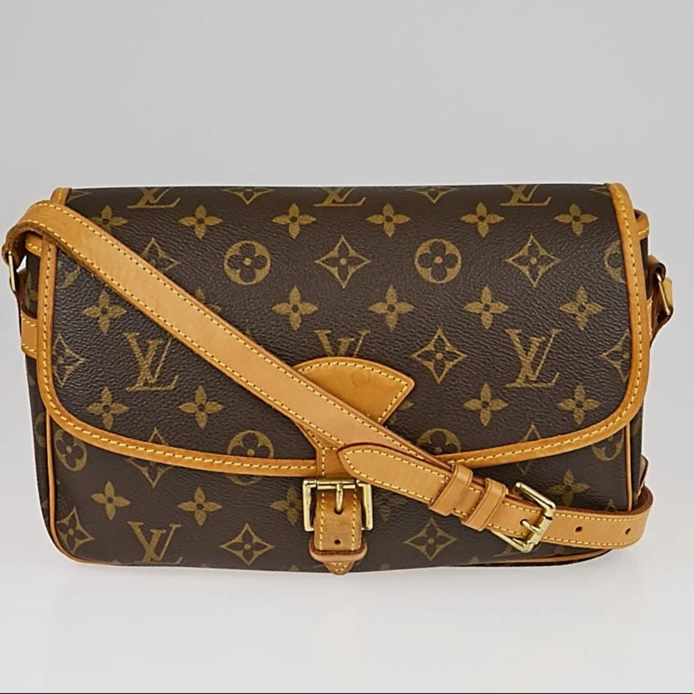 ๐โจAUTHENTIC โจ๐LOUIS VUITTON CROSSBODY - Picture 1 of 16